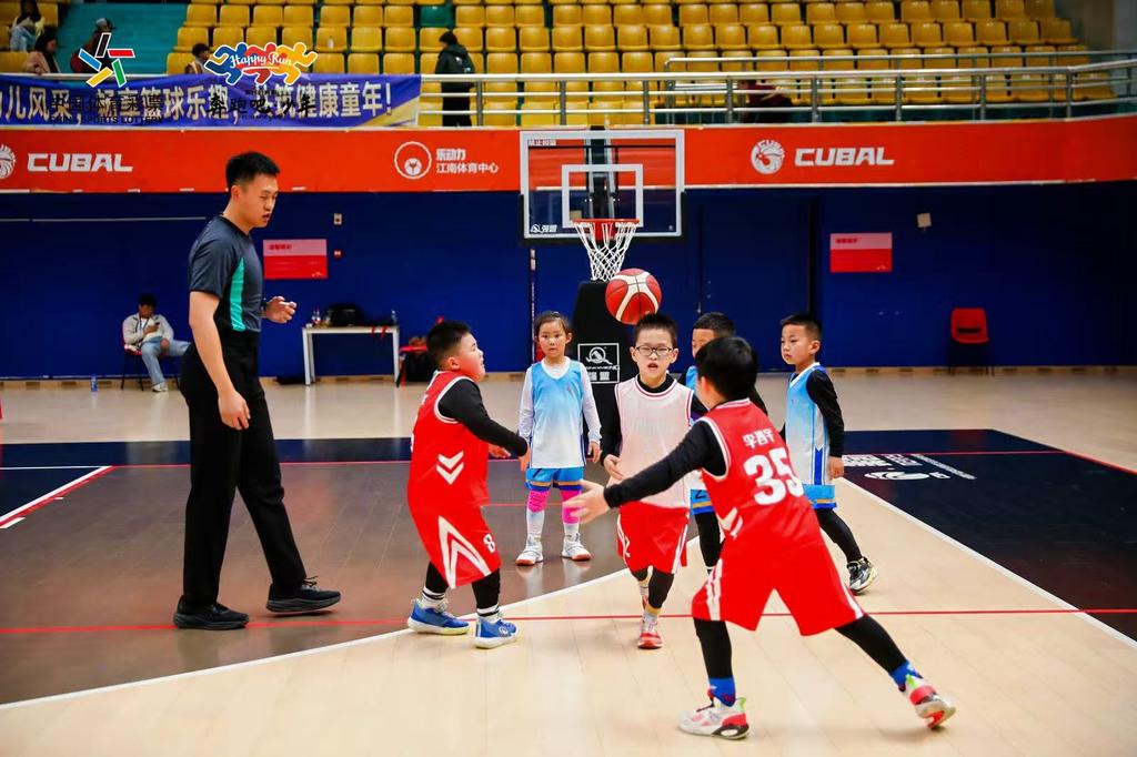 篮球也能“玩”出精彩 2026年重庆市少儿篮球嘉年华举行1.jpg