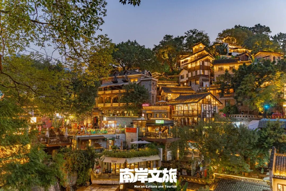 文游+夜游+乐游:三大特色IP解锁沉浸式江岸游玩新体验4.jpg